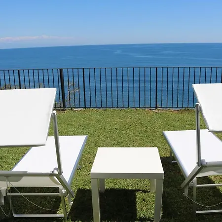 A Casa Janca Ferienhaus Pozzillo